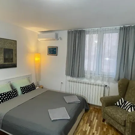 Axis Mundi * Belgrad