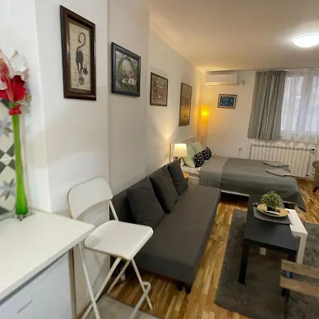 Axis Mundi Apartment Belgrade